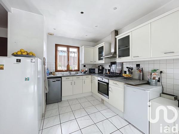 Maison à vendre 6 pièces 89 m² Mennecy