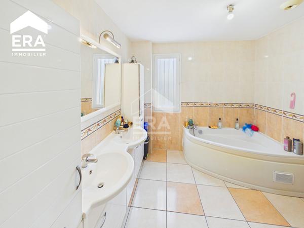 Maison récente 6 pièces à vendre à Firmi - 225 000 €