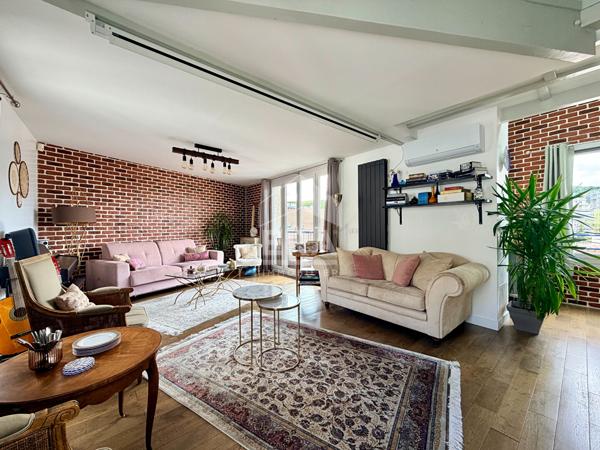 Sèvres - Centre-ville - Appartement familial en triplex de 124 m² avec terrasse
