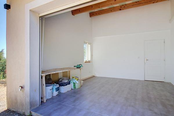 A LOUER EN EXCLUSIVITÉ , VILLA 3 CHAMBRES CONTEMPORAINE D'EXCEPTION À TRANS-EN-PROVENCE