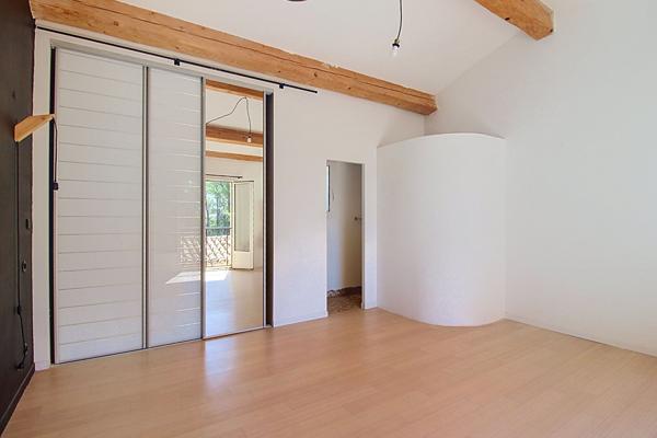 A LOUER EN EXCLUSIVITÉ , VILLA 3 CHAMBRES CONTEMPORAINE D'EXCEPTION À TRANS-EN-PROVENCE