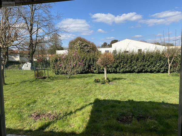 Maison à vendre à Les Achards en Vendée (85150), ref : 85072-1078