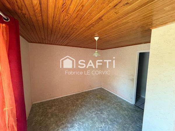 ANCIEN CORPS DE FERME AVEC HANGARS ET DEPENDANCES