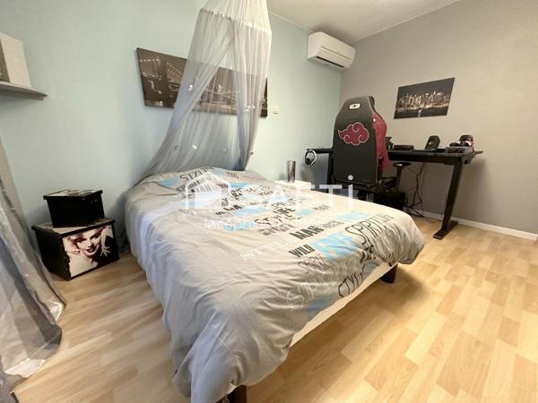 Sur Le PONTET (84), Quartier Calme Maison de 114 m² sur un terrain clos et arboré de 374 m²