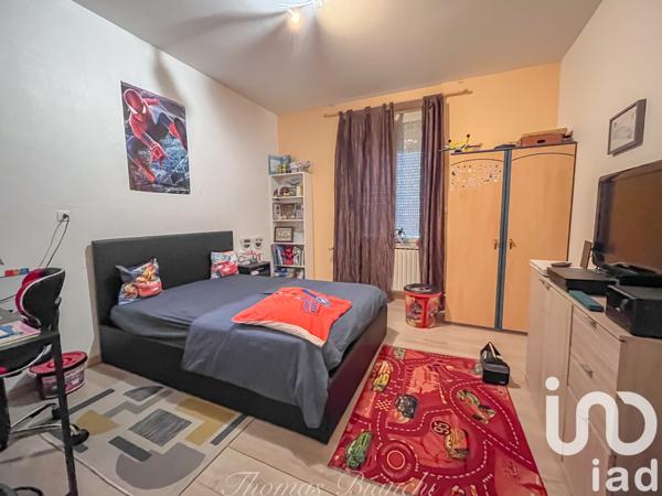 Immeuble à vendre 227 m² Talange