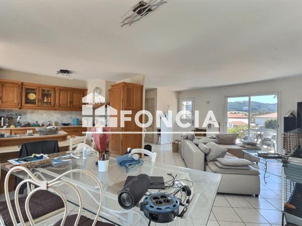 À vendre Maison 5 pièces 140 m² - Fraisses 42490