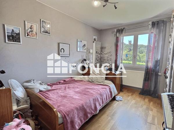 À vendre Maison 5 pièces 140 m² - Fraisses 42490