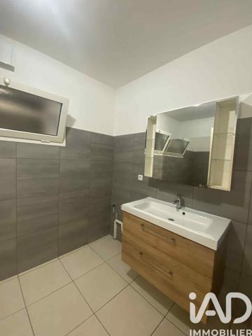 Maison à vendre 4 pièces 81 m² L'Étang-Salé