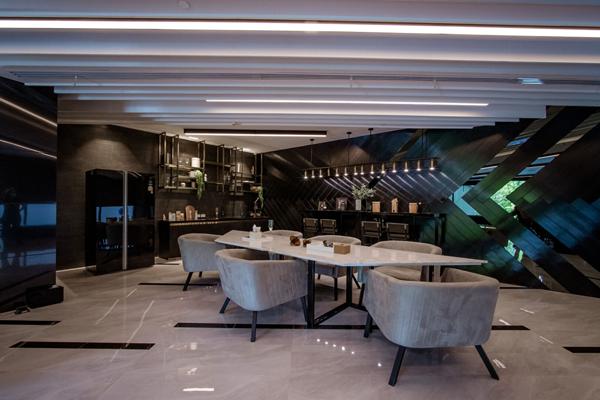 Knightsbridge Space Rama 9 Condominiums design à quelques minutes du nouveau CBD de Bangkok