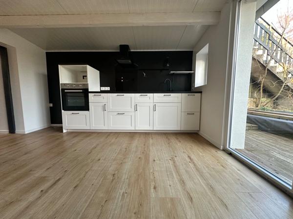 Appartement à louer 2 pièces TETERCHEN (57) avec jardin