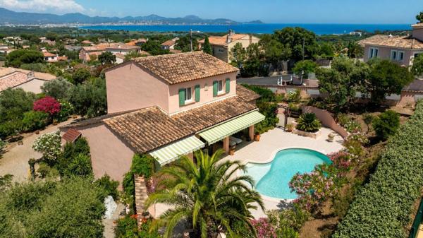 Villa provençale avec piscine sur 1 560 m² arborés