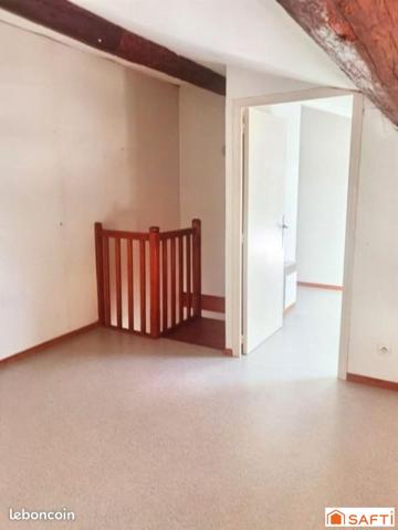 Appartement en duplex à rénover