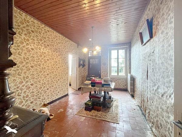 Maison à vendre 77 420 € Charenton-du-Cher 4 p 96 m² DPE