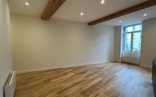 Appartement à vendre    3 pièces • 68,23 m2 Vienne