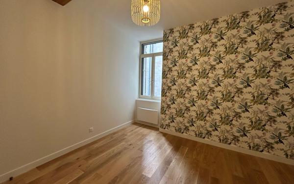 Appartement à vendre    3 pièces • 68,23 m2 Vienne