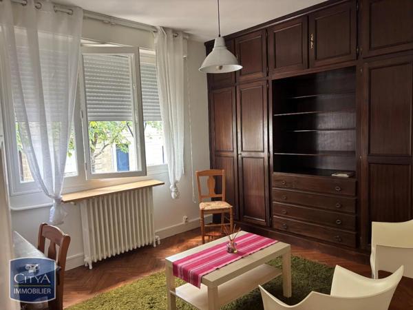 Appartement à louer 2 pièces 36m² Bordeaux (33000)