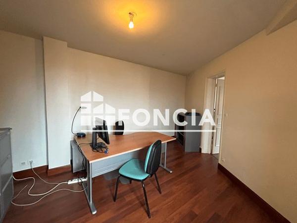 Location Local commercial 5 pièces 100 m² - 17 BIS RUE CHAUVEAU LAGARDE Chartres 28000