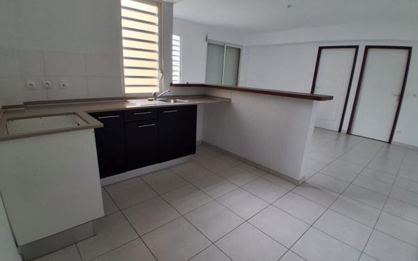 Appartement à louer    2 pièces •  Cayenne
