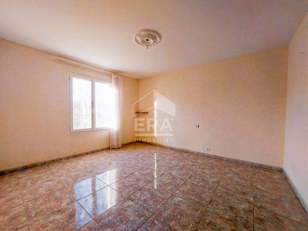 MAISON BREUILLET PLAIN-PIED - 163 m2 - avec en bonus : un studio indépendant