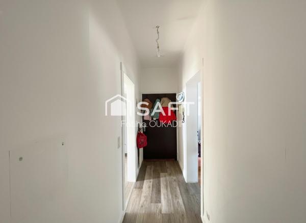 Appartement 3 pièces avec balcon, cave et double stationnement – Rombas (57120)