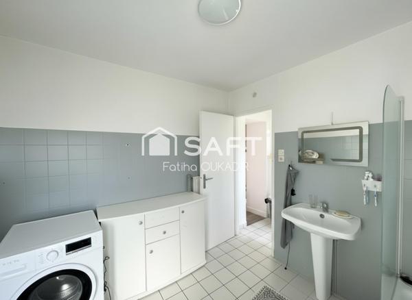 Appartement 3 pièces avec balcon, cave et double stationnement – Rombas (57120)