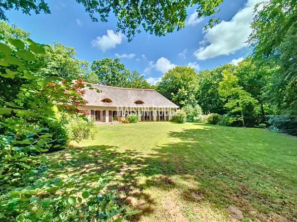 Vaste maison de famille - Toit de chaume - 240 m² - Proche Dinan et de la côte - Parc de 1,9 ha