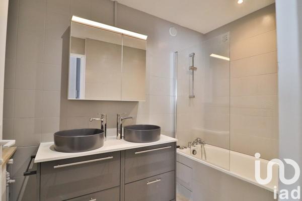 Appartement 4 pièces de 81 m² à Saint-Germain-en-Laye (78100)