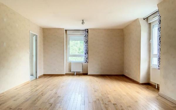 Appartement à louer    3 pièces • 76,20 m2 Petit-Couronne