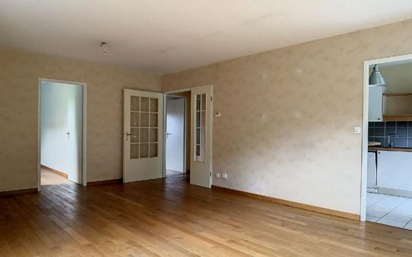 Appartement à louer    3 pièces • 76,20 m2 Petit-Couronne