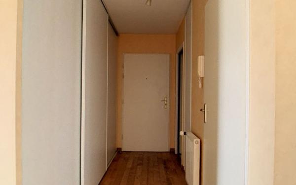 Appartement à louer    3 pièces • 76,20 m2 Petit-Couronne
