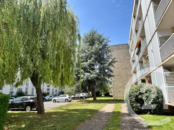 Appartement F3 à vendre  3 pièces - 57,41 m 2   CHEVILLY LARUE  - 94