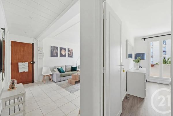 Appartement F3 à vendre  3 pièces - 57,41 m 2   CHEVILLY LARUE  - 94
