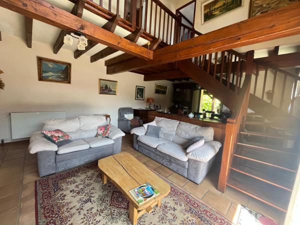 Maison 4 pièces - 136 m² Exclusivité efficity