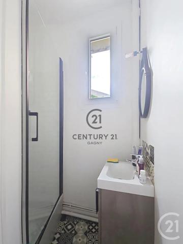 Appartement F2 à vendre  2 pièces - 44,44 m 2   VILLEMOMBLE  - 93