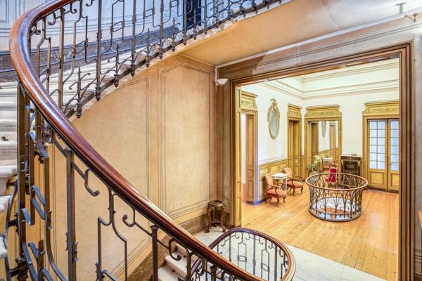 Un remarquable hôtel particulier au cœur de Libourne