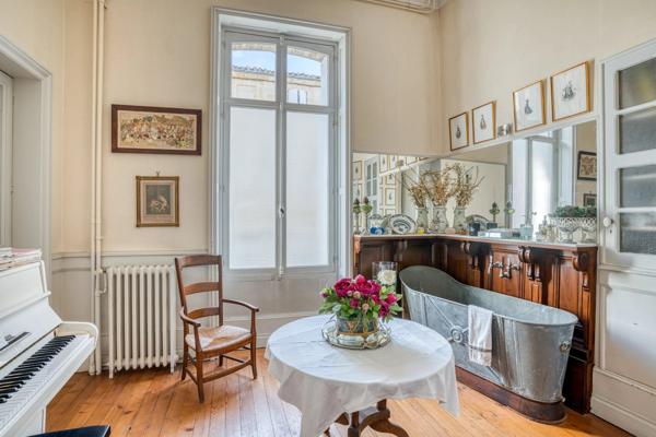 Un remarquable hôtel particulier au cœur de Libourne
