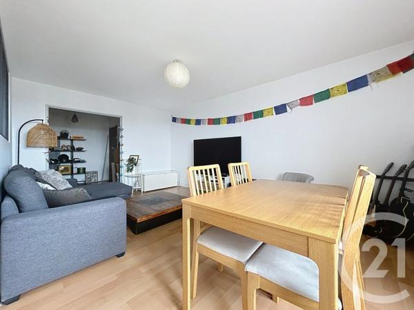 Appartement F3 à vendre  3 pièces - 72,69 m 2   EPINAY SUR SEINE  - 93