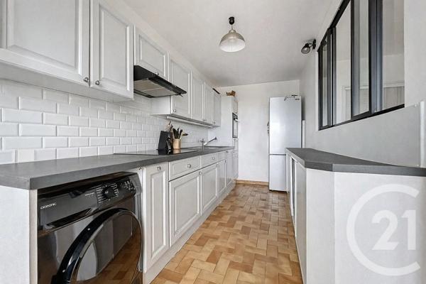 Appartement F3 à vendre  3 pièces - 72,69 m 2   EPINAY SUR SEINE  - 93