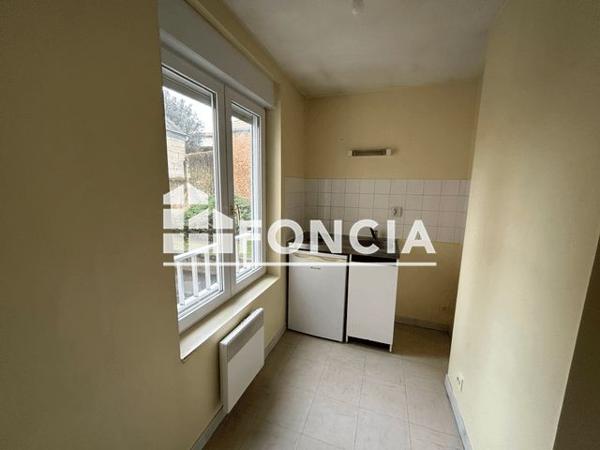 Location Studio 22.5 m² - 76-78 RUE DE MONTBERNAGE Poitiers 86000