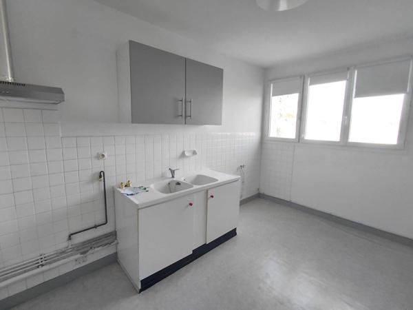 Bel appartement 2 chambres avec balcon à Bergerac