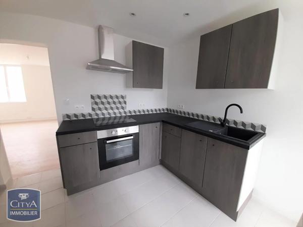 Appartement à louer 2 pièces 51m² Arras (62000)
