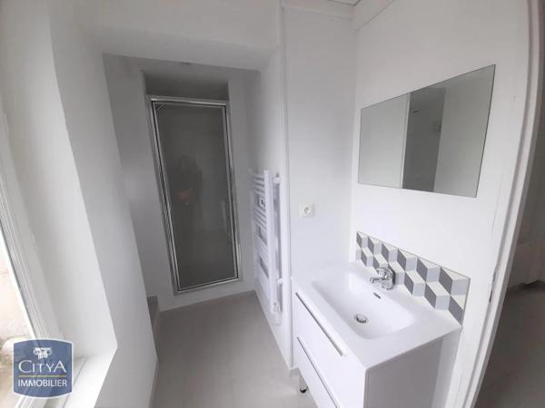 Appartement à louer 2 pièces 51m² Arras (62000)