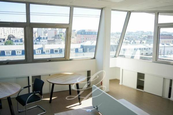 Location - BUREAUX 134.5 m 2