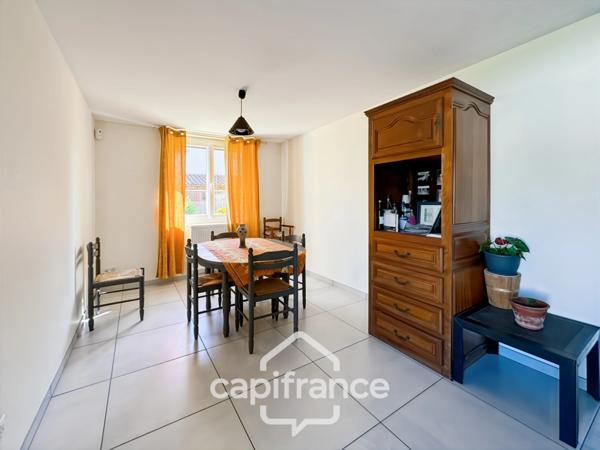 Maison à vendre 7 pièces SAINT JEAN DE MUZOLS (07)