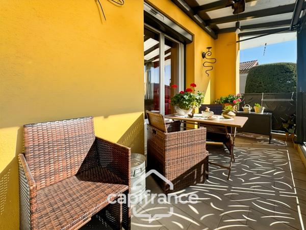 Maison à vendre 7 pièces SAINT JEAN DE MUZOLS (07)