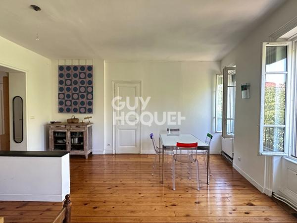 Place Tabareau- Appartement 68 m²- Traversant