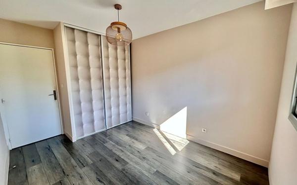 Appartement à louer    2 pièces •  Nice