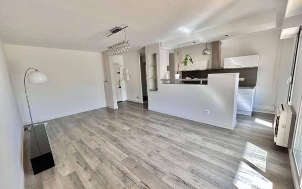 Appartement à louer    2 pièces •  Nice