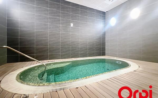 Appartement à louer    2 pièces • 37,30 m2 Menton