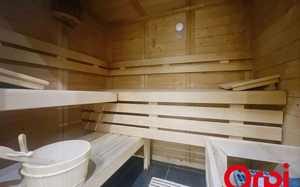 Appartement à louer    2 pièces • 37,30 m2 Menton